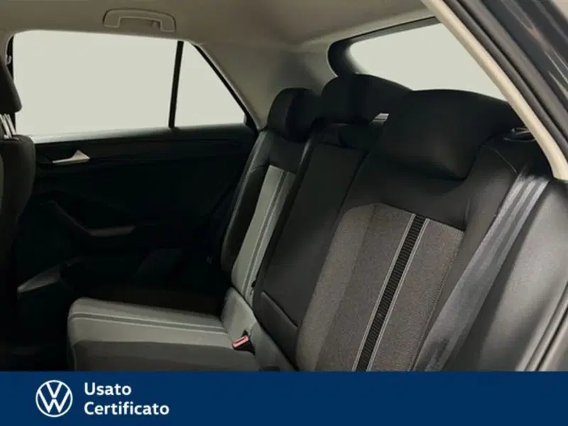 Volkswagen T-Roc usata a Vicenza (8)