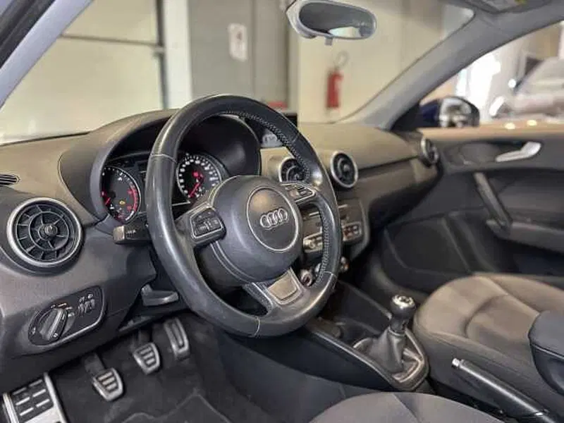 Audi A1 Sportback usata a Genova (9)