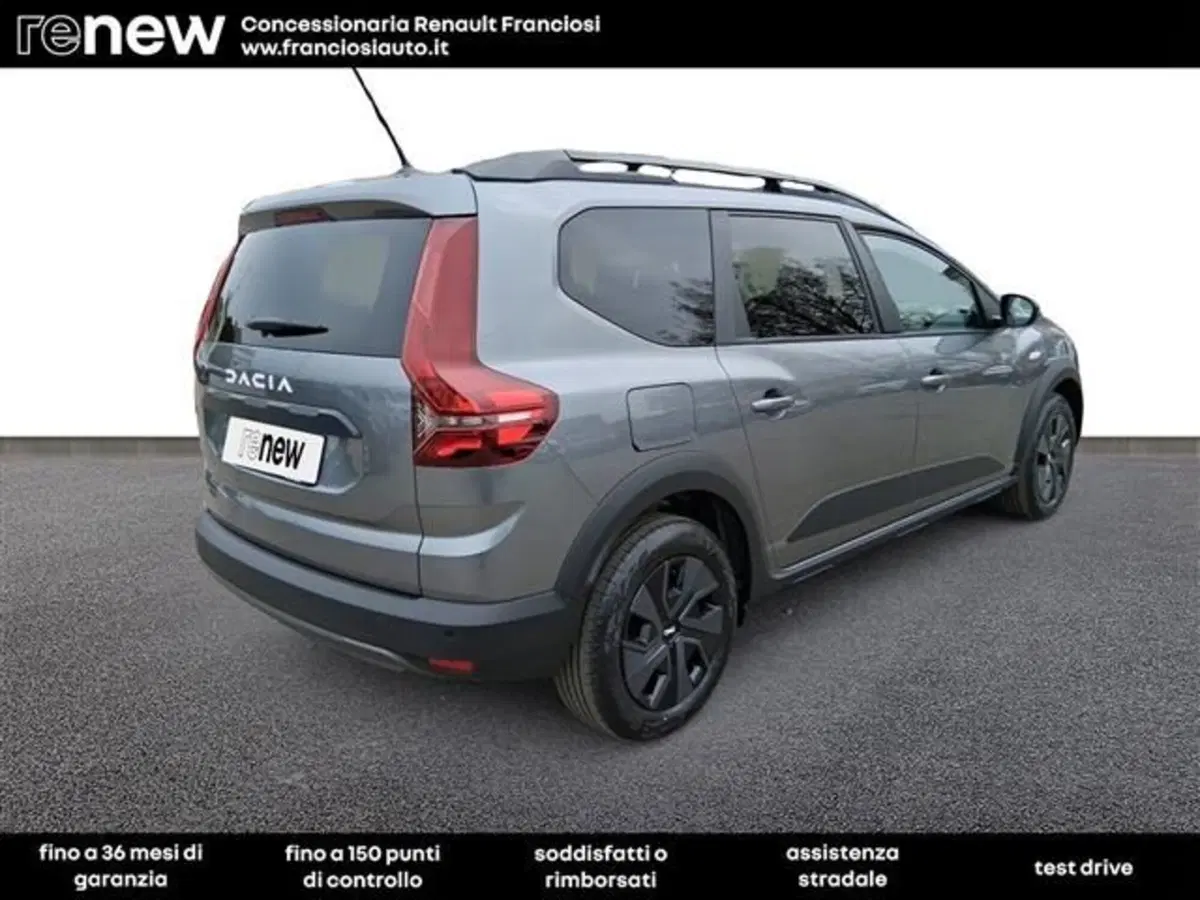 Dacia Jogger nuova a Modena (3)