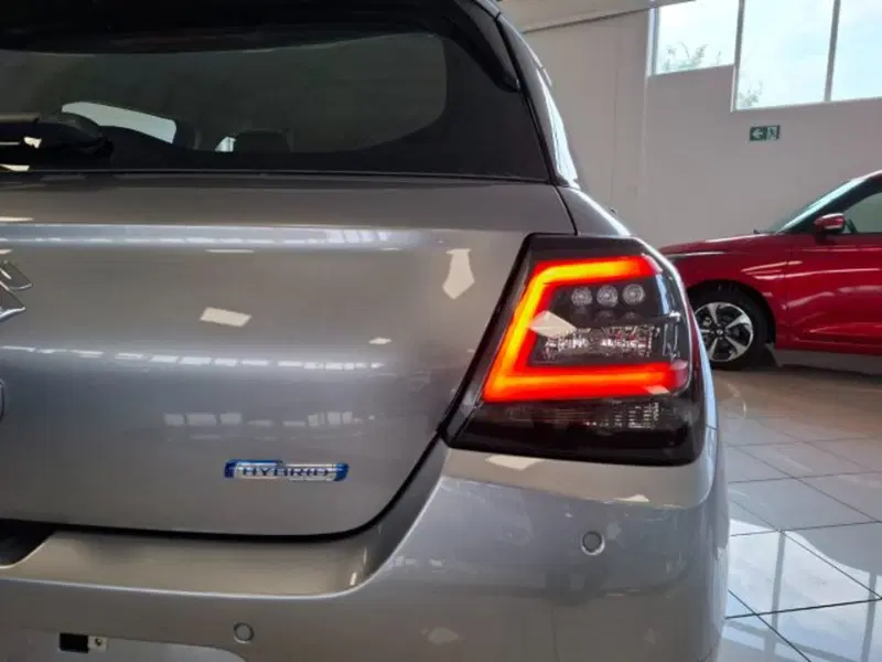 Suzuki Swift nuova a Reggio Emilia (19)