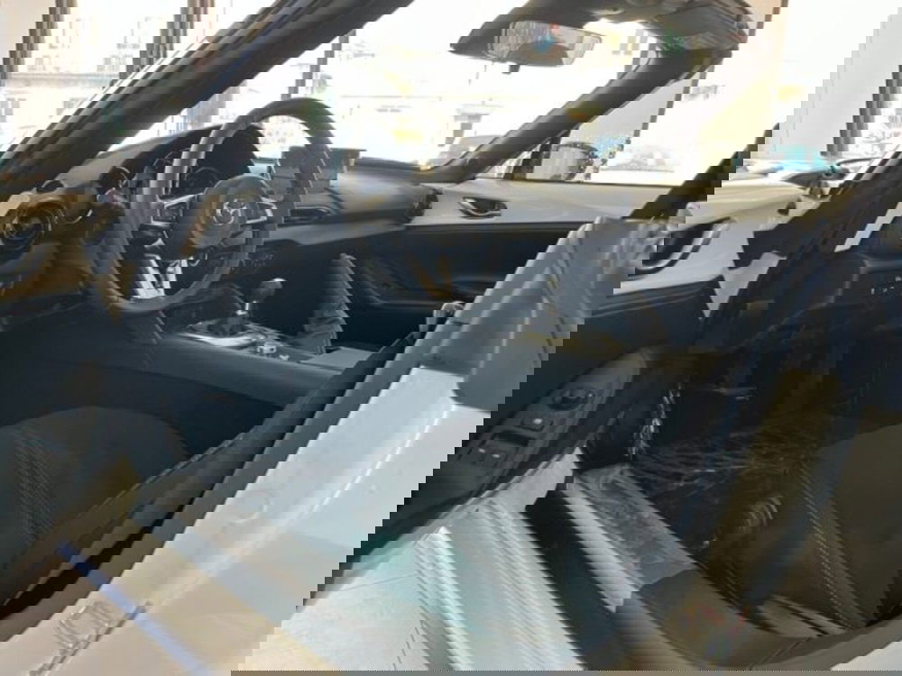 Mazda MX-5 nuova a Prato (7)