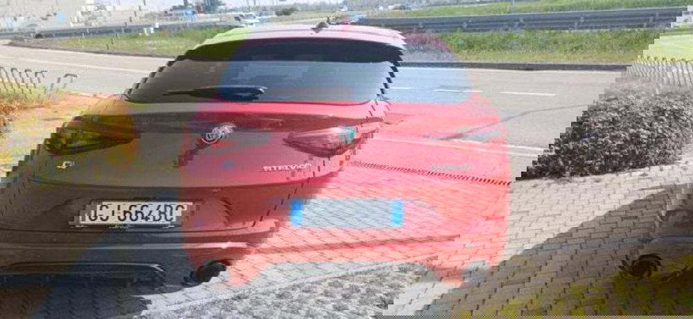 Alfa Romeo Stelvio usata a Padova (8)