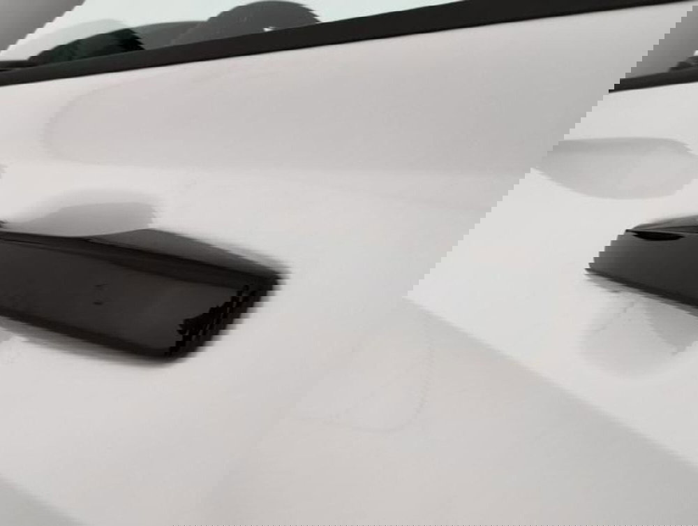 Lynk & Co 01 nuova a Modena (12)