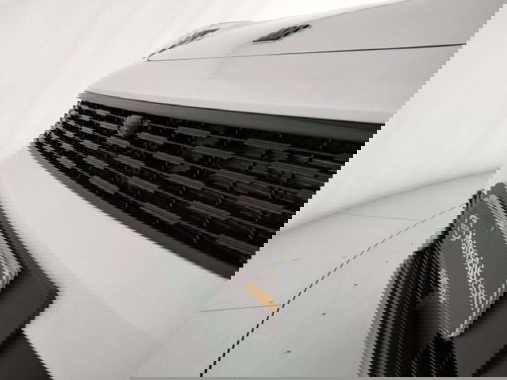 Lynk & Co 01 nuova a Modena (9)