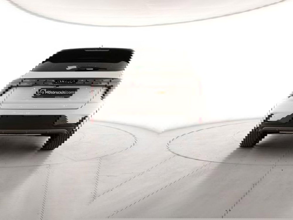 Lynk & Co 01 nuova a Modena (4)