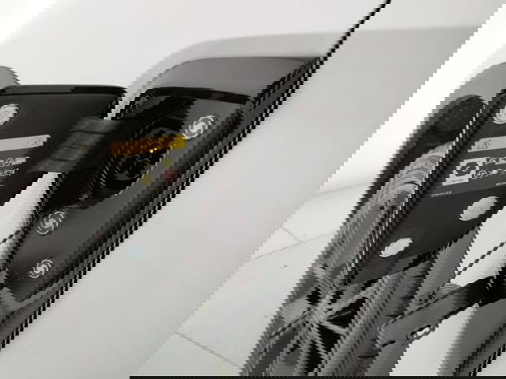 Lynk & Co 01 nuova a Modena (11)