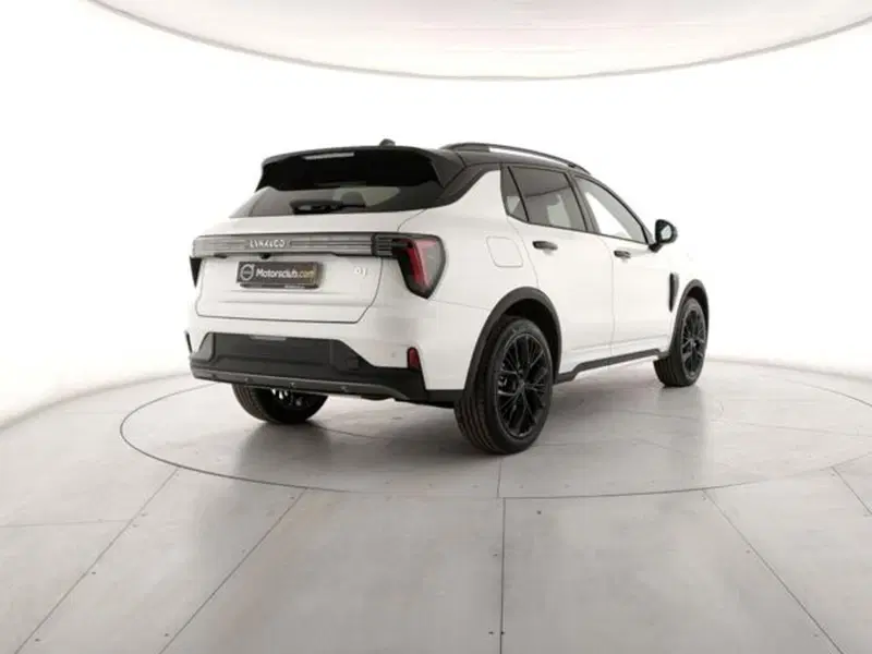 Lynk & Co 01 nuova a Modena (5)