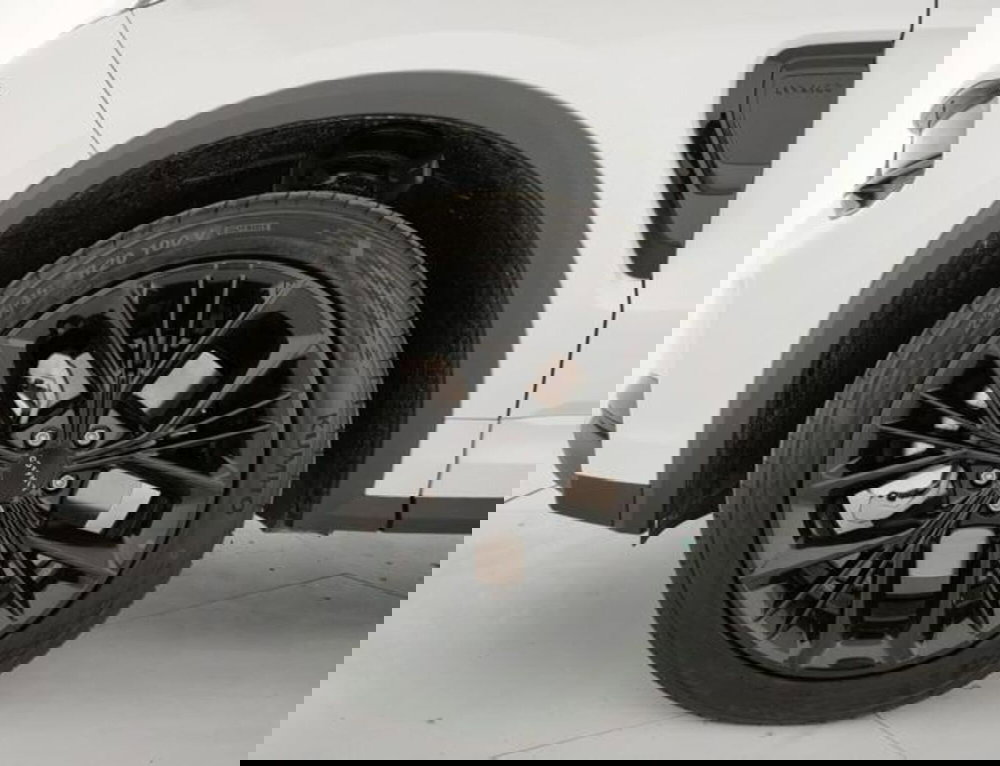 Lynk & Co 01 nuova a Modena (8)