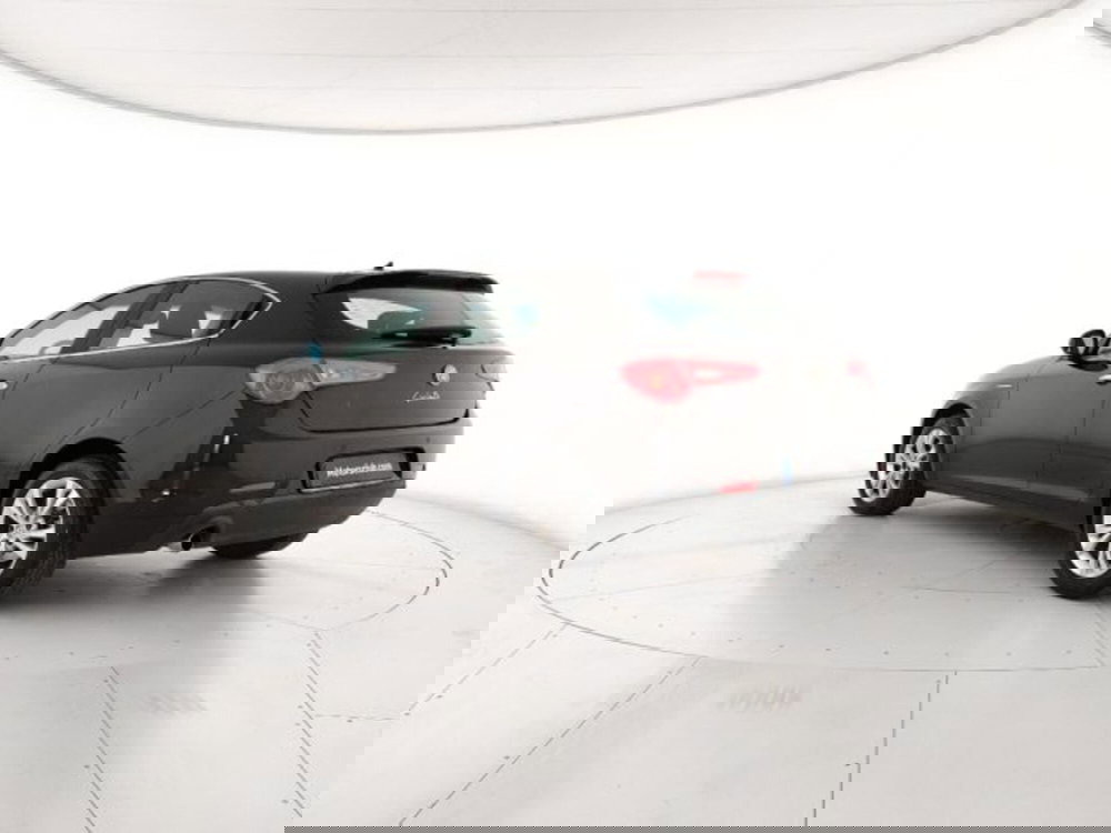 Alfa Romeo Giulietta usata a Modena (3)