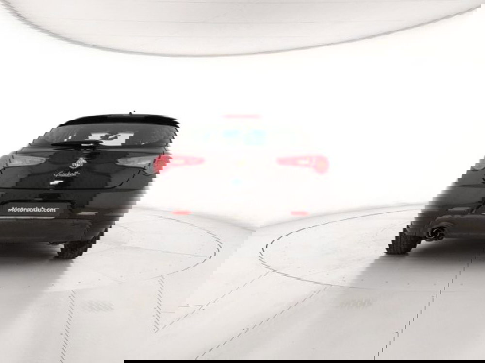 Alfa Romeo Giulietta usata a Modena (4)