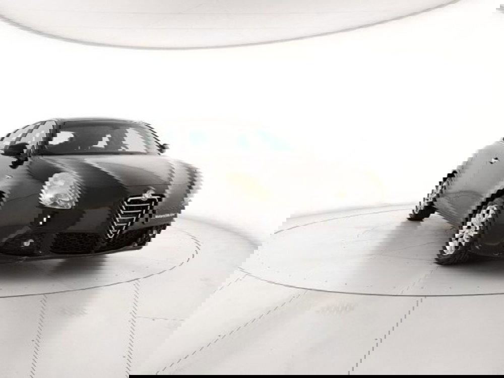 Alfa Romeo Giulietta usata a Modena (6)