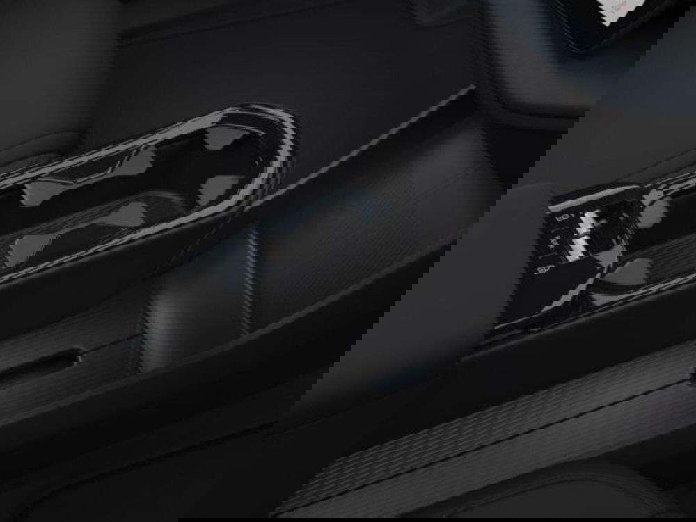 Volvo EX30 nuova a Modena (15)