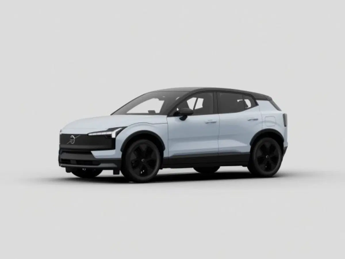 Volvo EX30 Cross Country nuova a Modena (2)