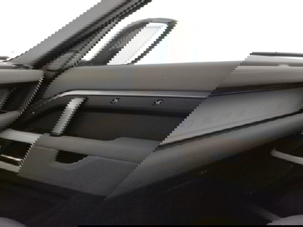 Land Rover Defender usata a Modena (19)