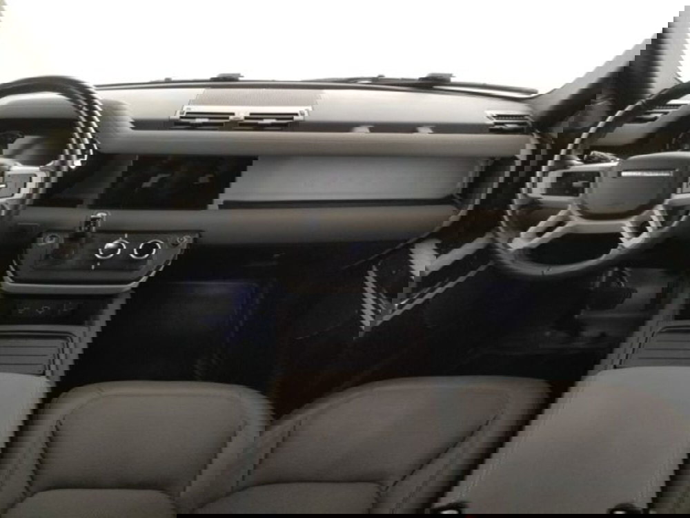 Land Rover Defender usata a Modena (8)