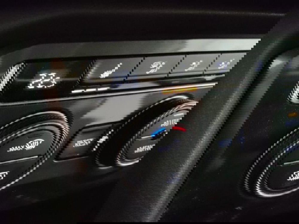 Volkswagen Tiguan usata a Modena (12)