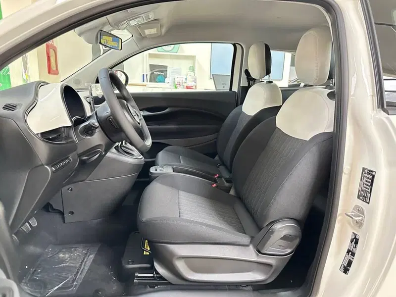 Fiat 500 nuova a Sondrio (10)
