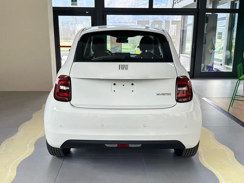 Fiat 500 nuova a Sondrio (4)