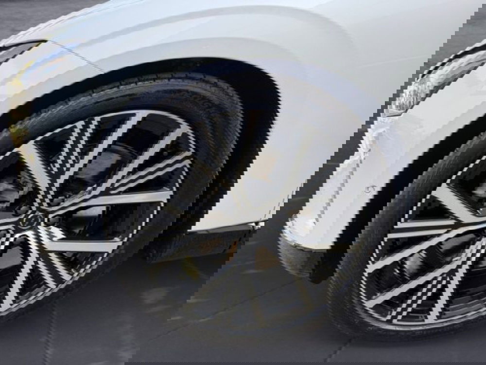 Volvo ES90 nuova a Udine (12)