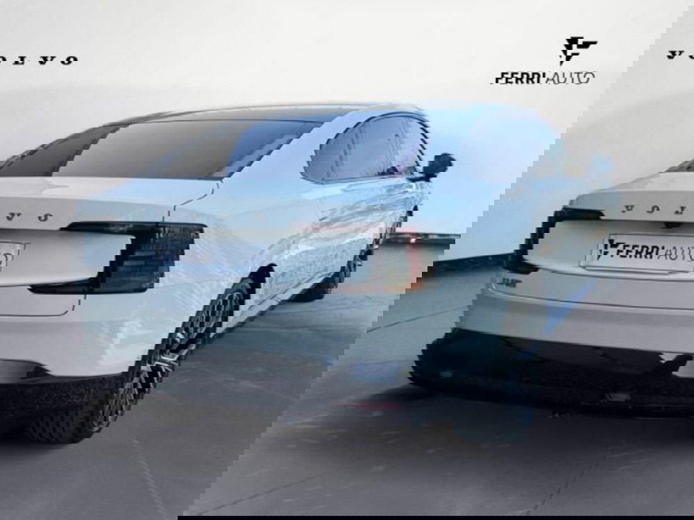 Volvo ES90 nuova a Udine (4)