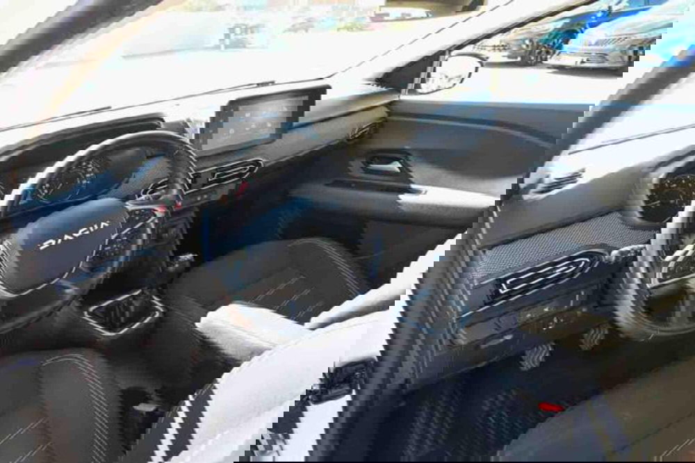 Dacia Sandero usata a Torino (12)