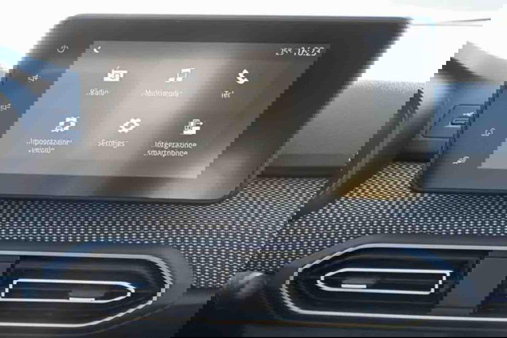 Dacia Sandero usata a Torino (18)