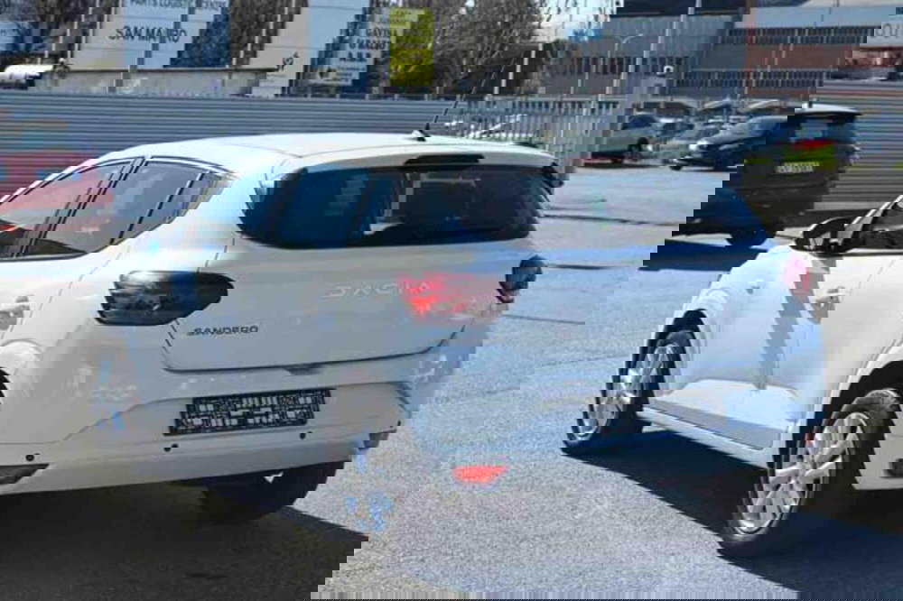 Dacia Sandero usata a Torino (7)