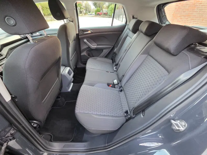 Volkswagen T-Cross usata a Torino (12)