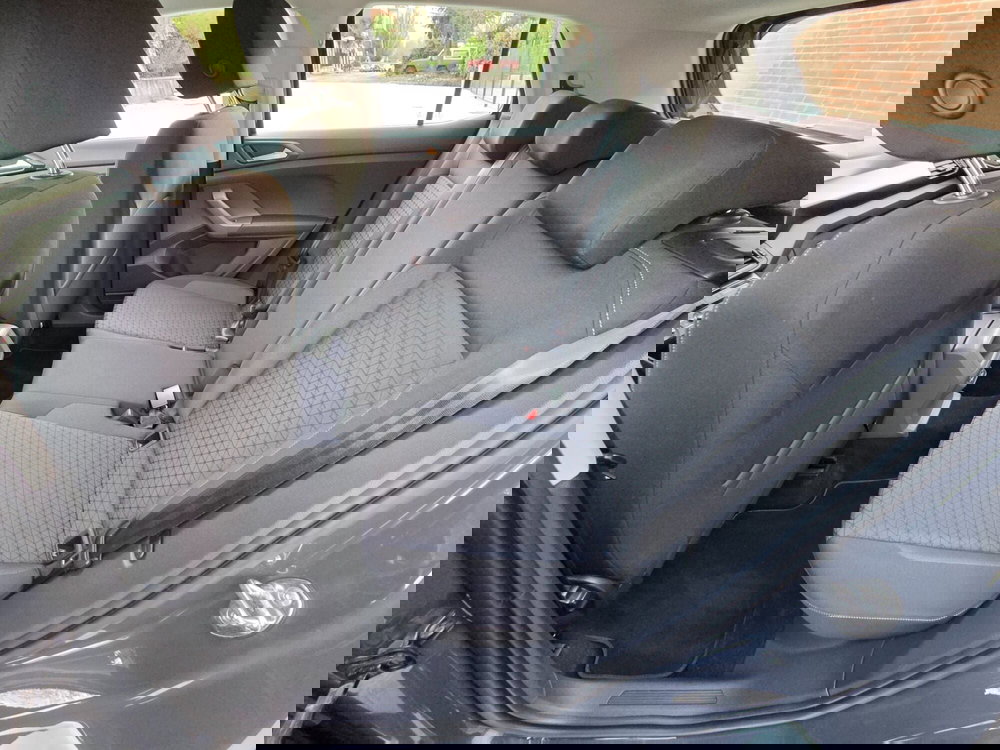 Volkswagen T-Cross usata a Torino (12)