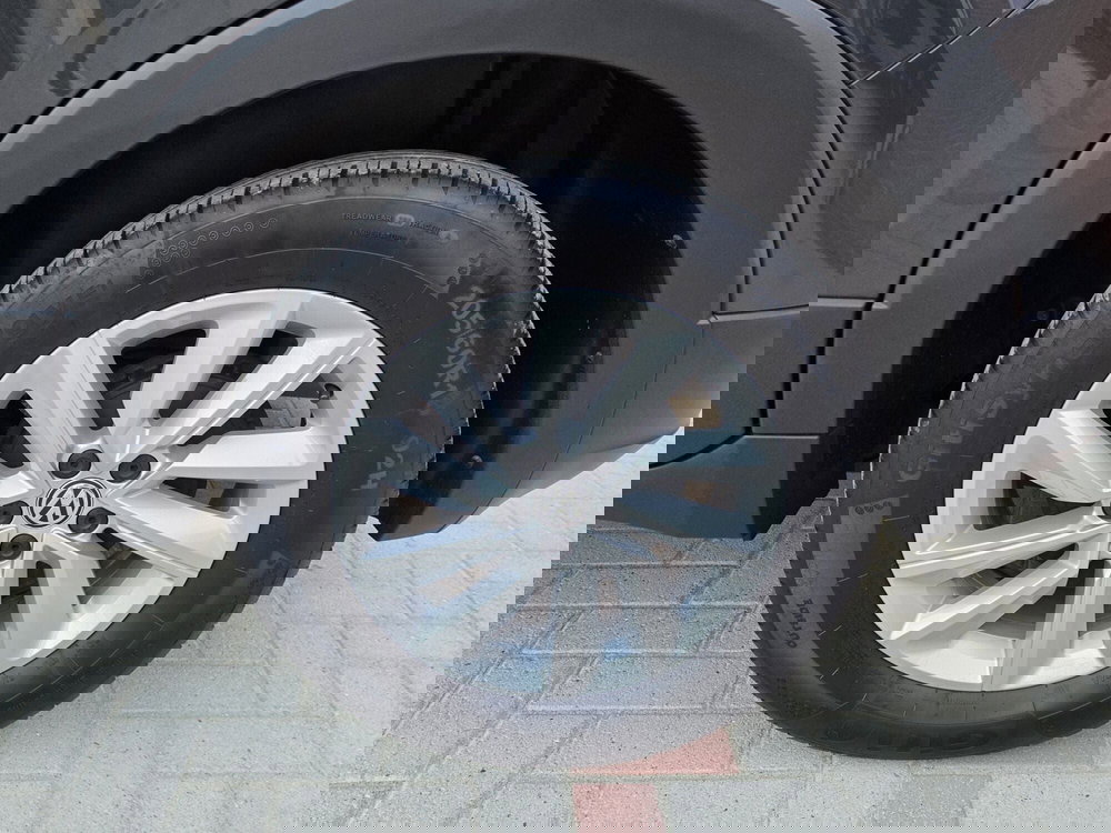 Volkswagen T-Cross usata a Torino (15)