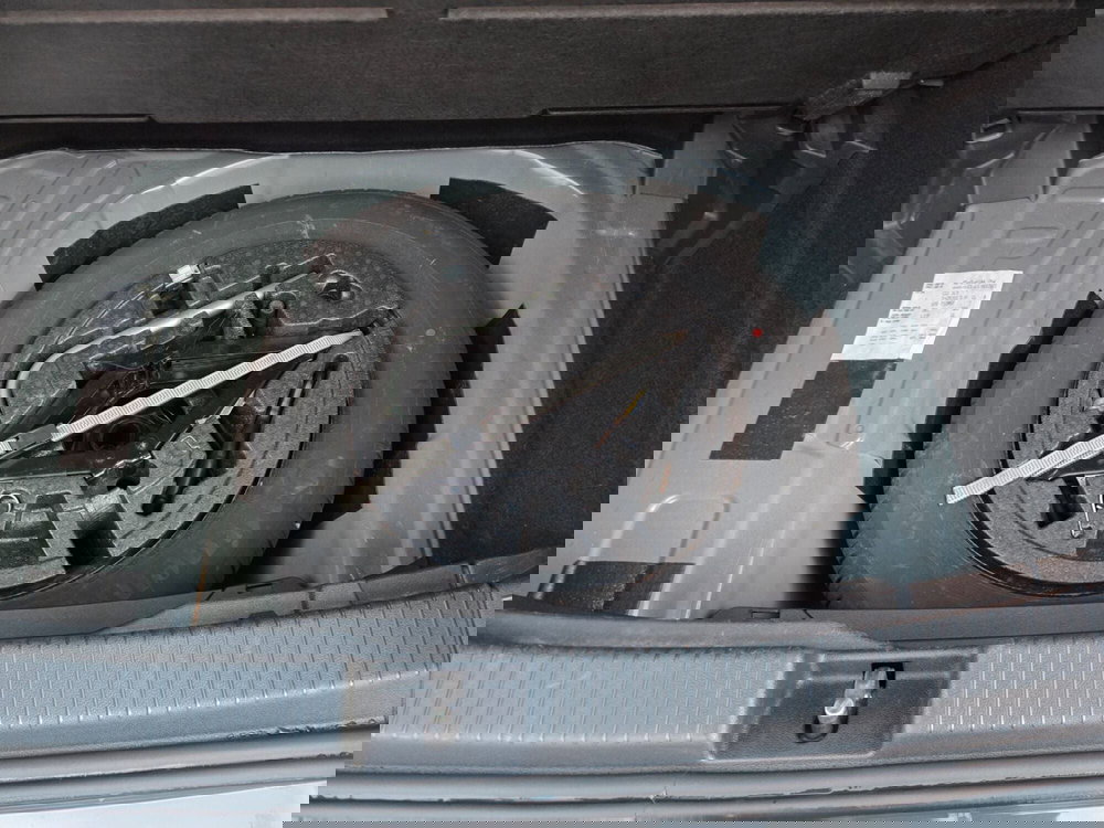 Volkswagen T-Cross usata a Torino (16)