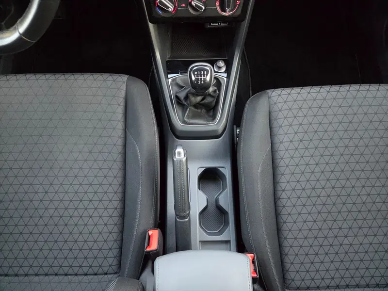 Volkswagen T-Cross usata a Torino (19)