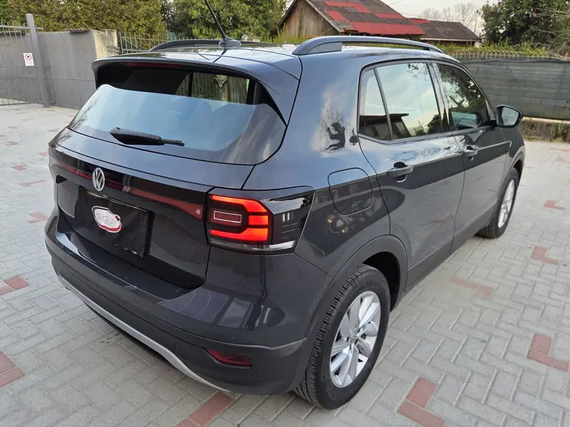 Volkswagen T-Cross usata a Torino (3)