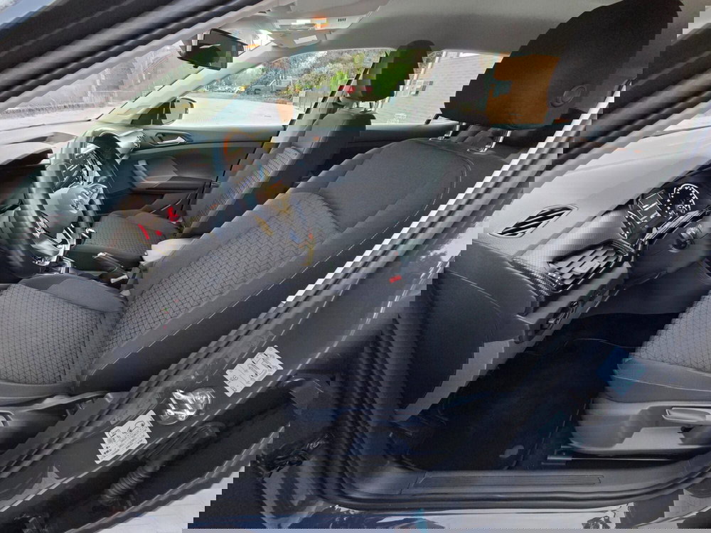 Volkswagen T-Cross usata a Torino (7)