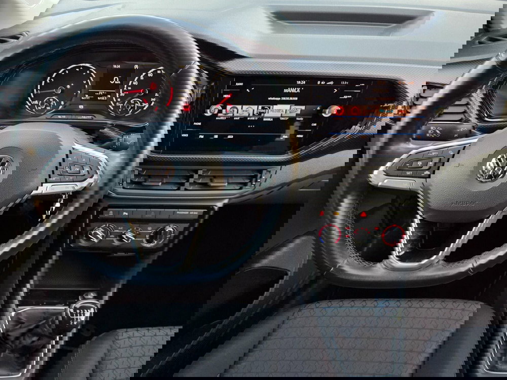 Volkswagen T-Cross usata a Torino (8)