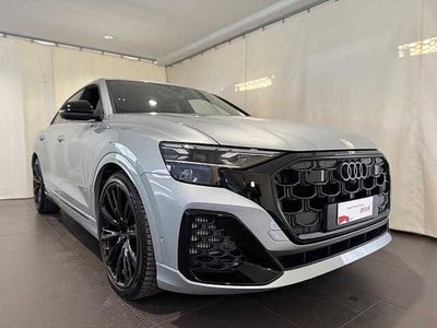 Audi SQ8 4.0 tfsi sport attitude quattro tiptronic del 2025 usata a Genova