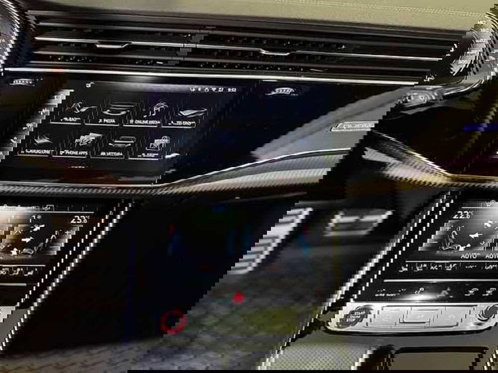 Audi SQ8 usata a Genova (11)