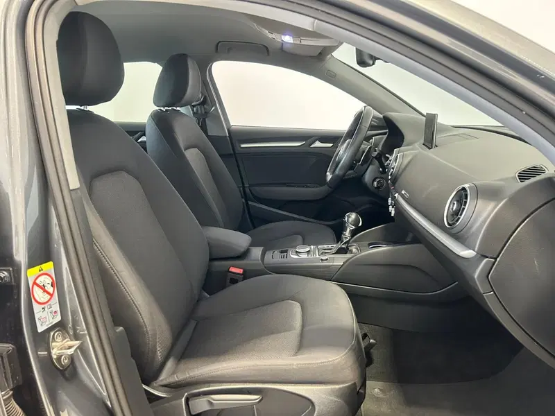Audi A3 usata a Napoli (3)