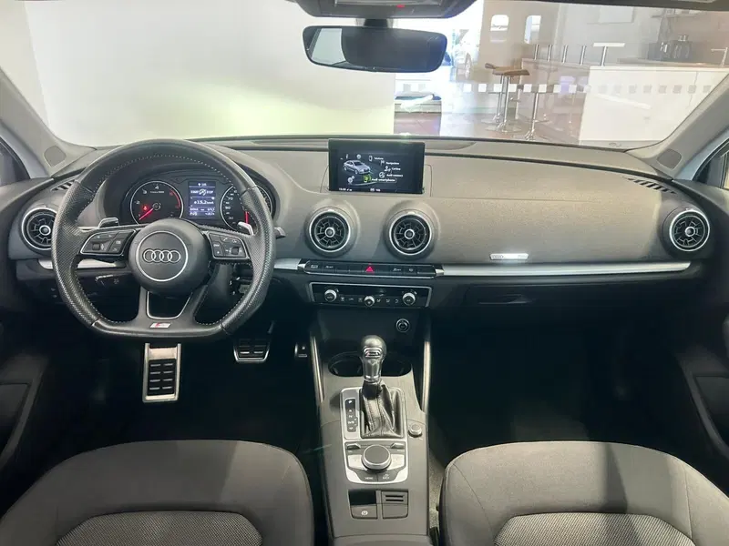 Audi A3 usata a Napoli (4)