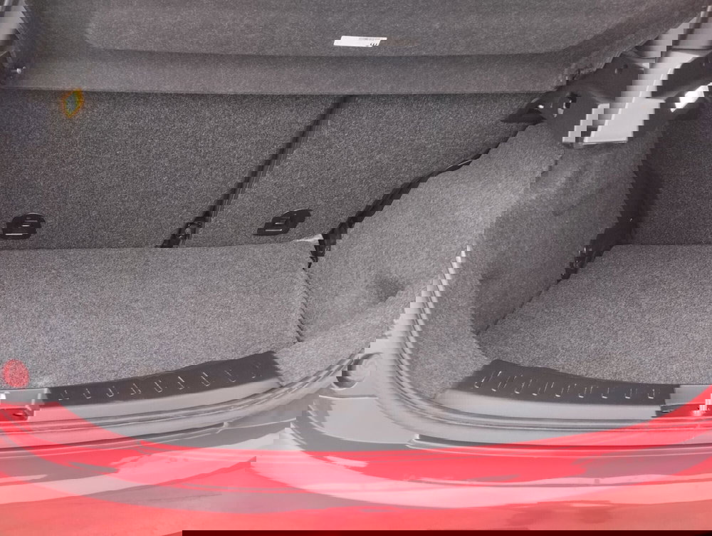 Lancia Ypsilon usata a Asti (20)