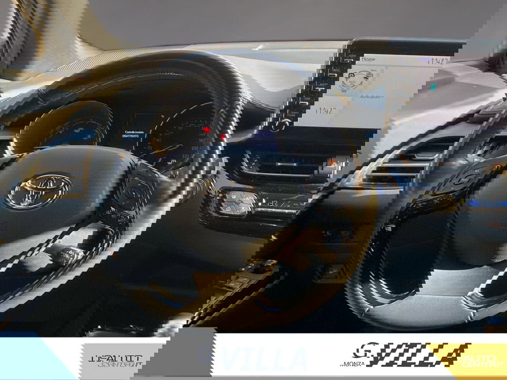 Toyota Toyota C-HR usata a Milano (12)