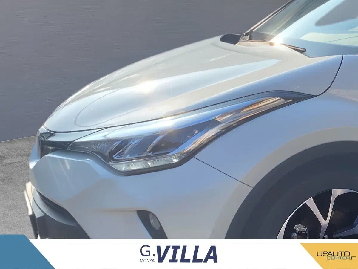 Toyota Toyota C-HR usata a Milano (3)