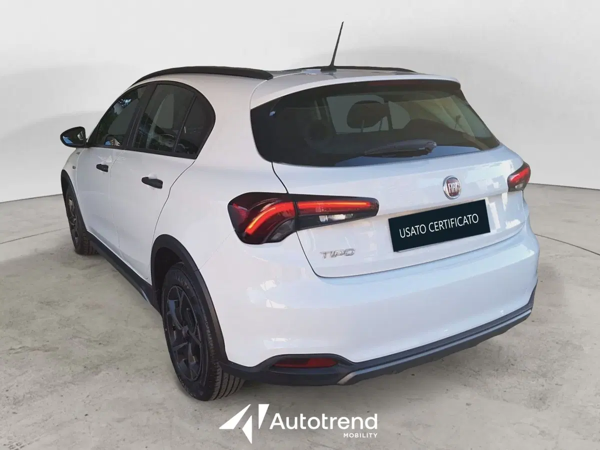 Fiat Tipo usata a Bari (6)