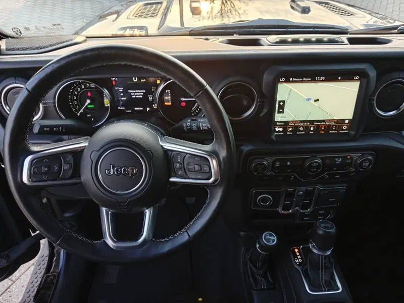 Jeep Wrangler Unlimited usata a Alessandria (12)
