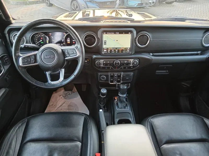 Jeep Wrangler Unlimited usata a Alessandria (13)