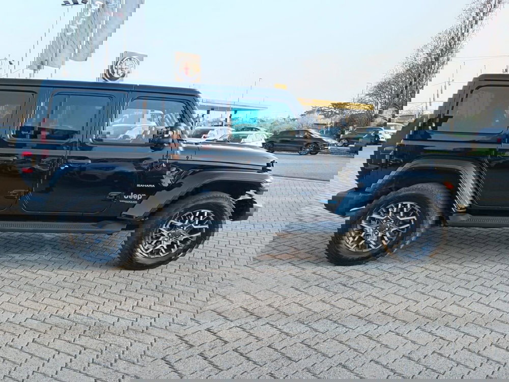 Jeep Wrangler Unlimited usata a Alessandria (4)