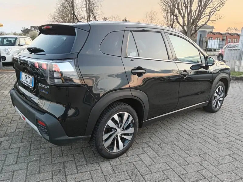 Suzuki S-Cross usata a Alessandria (5)