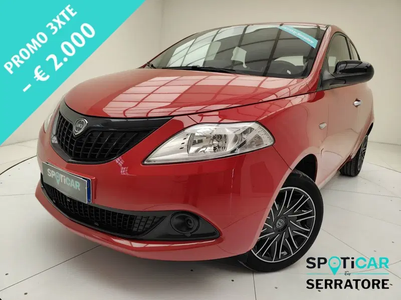 Lancia Ypsilon usata a Como