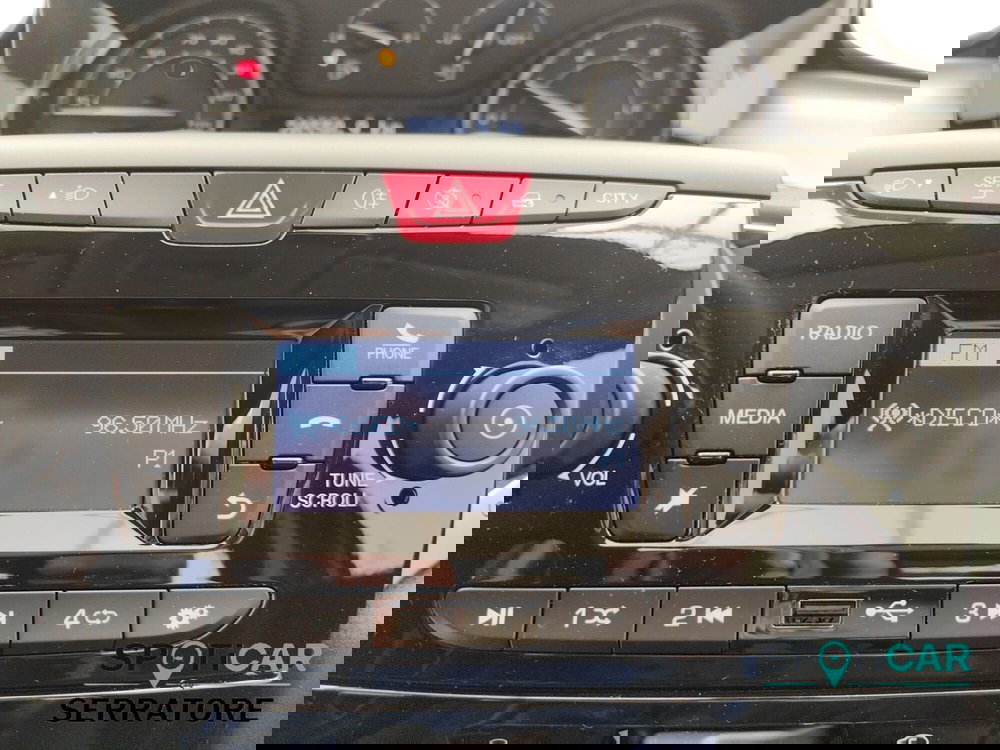 Lancia Ypsilon usata a Como (11)