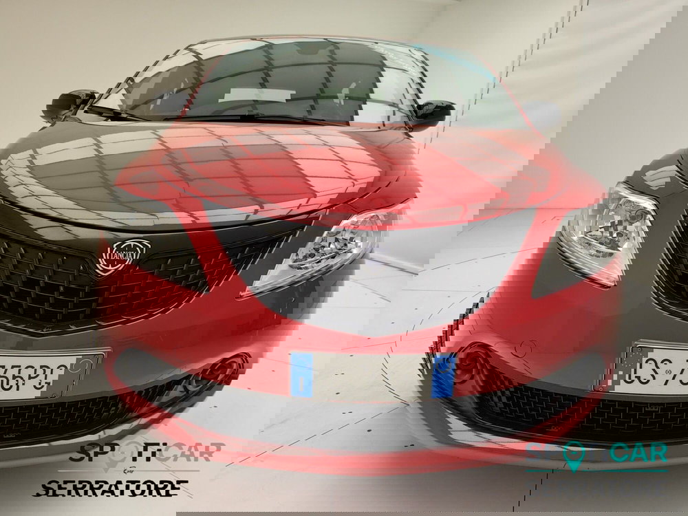 Lancia Ypsilon usata a Como (2)